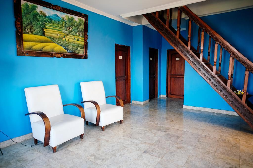 Ellies Hotel Nusa Dua  Exterior photo