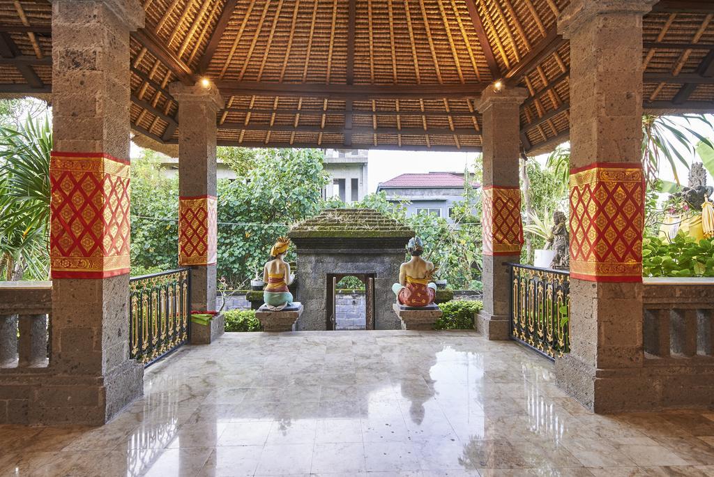 Ellies Hotel Nusa Dua  Exterior photo
